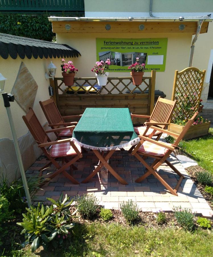 Apartamento Urlaub Und Arbeit In Waldheim Exterior foto